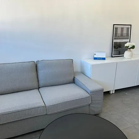 2-zimmer Wuerzburger Strasse - Innenstadtlage Lägenhet